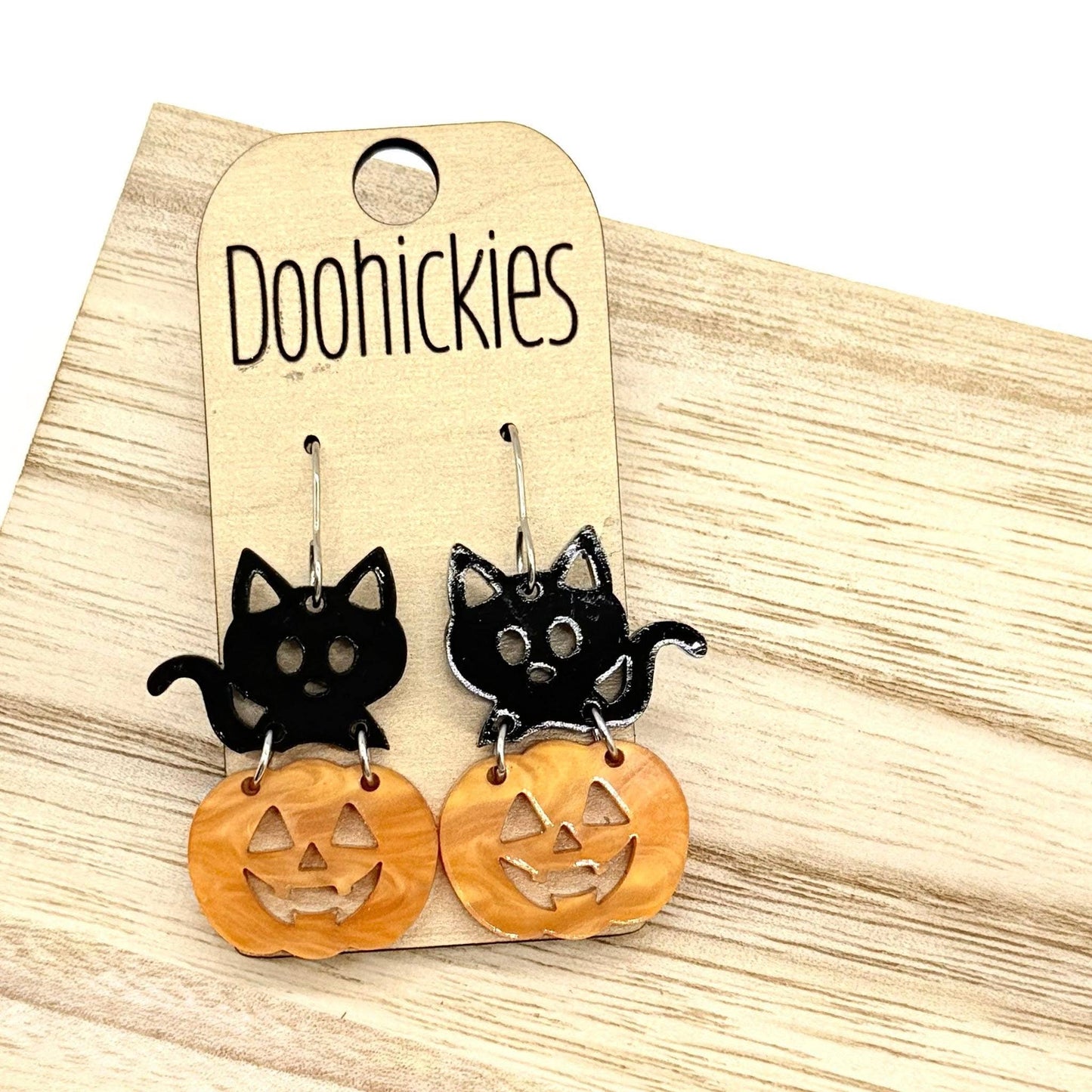 Earrings - Acrylic Kitty & Pumpkin - Pepper