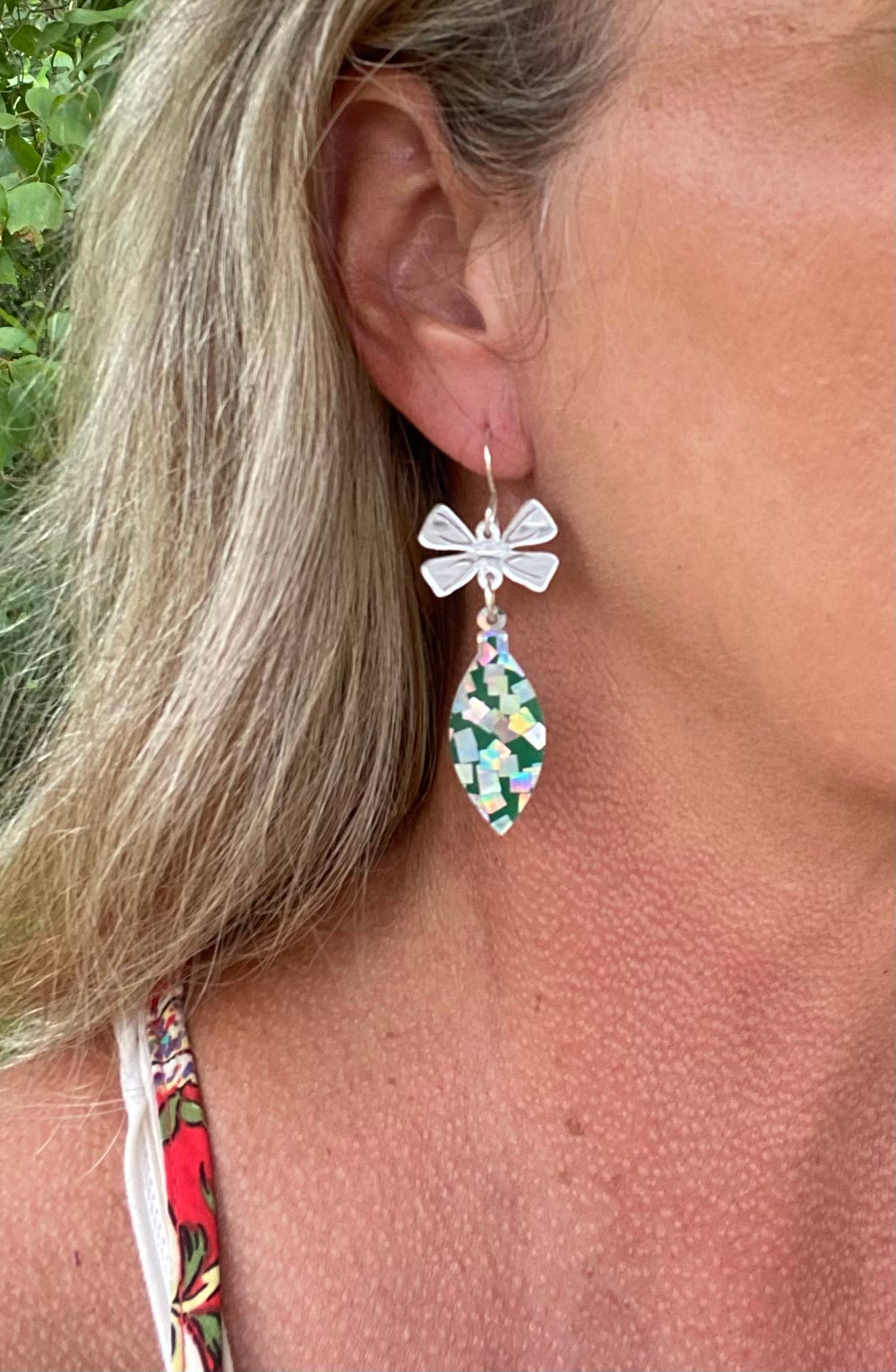 Bauble: Green Pixie Dust