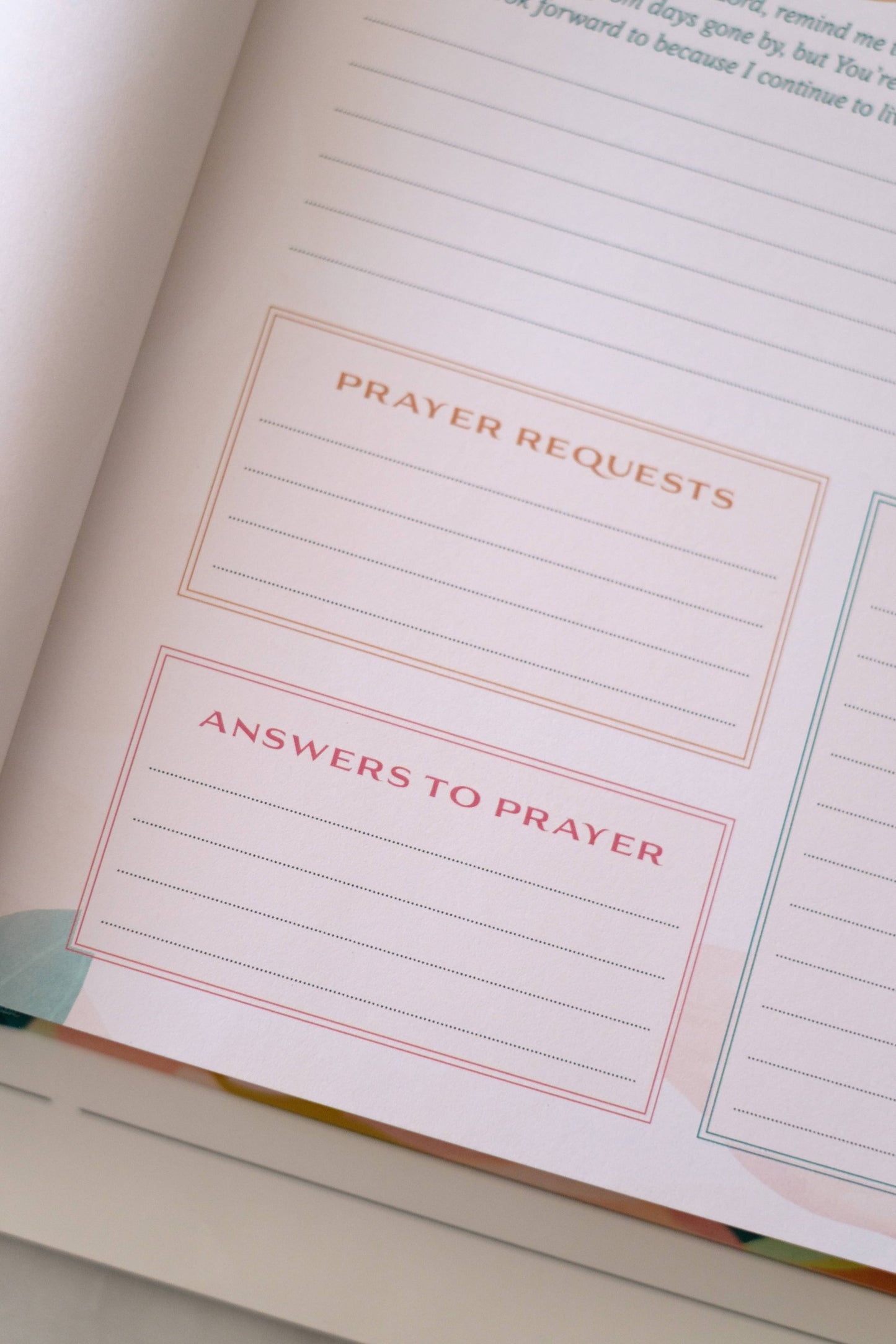 Journal - A Year of God's Goodness: A Prayer & Praise Tracker for Women
