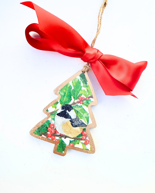 Ornament - Carolina Chickadee - Tree