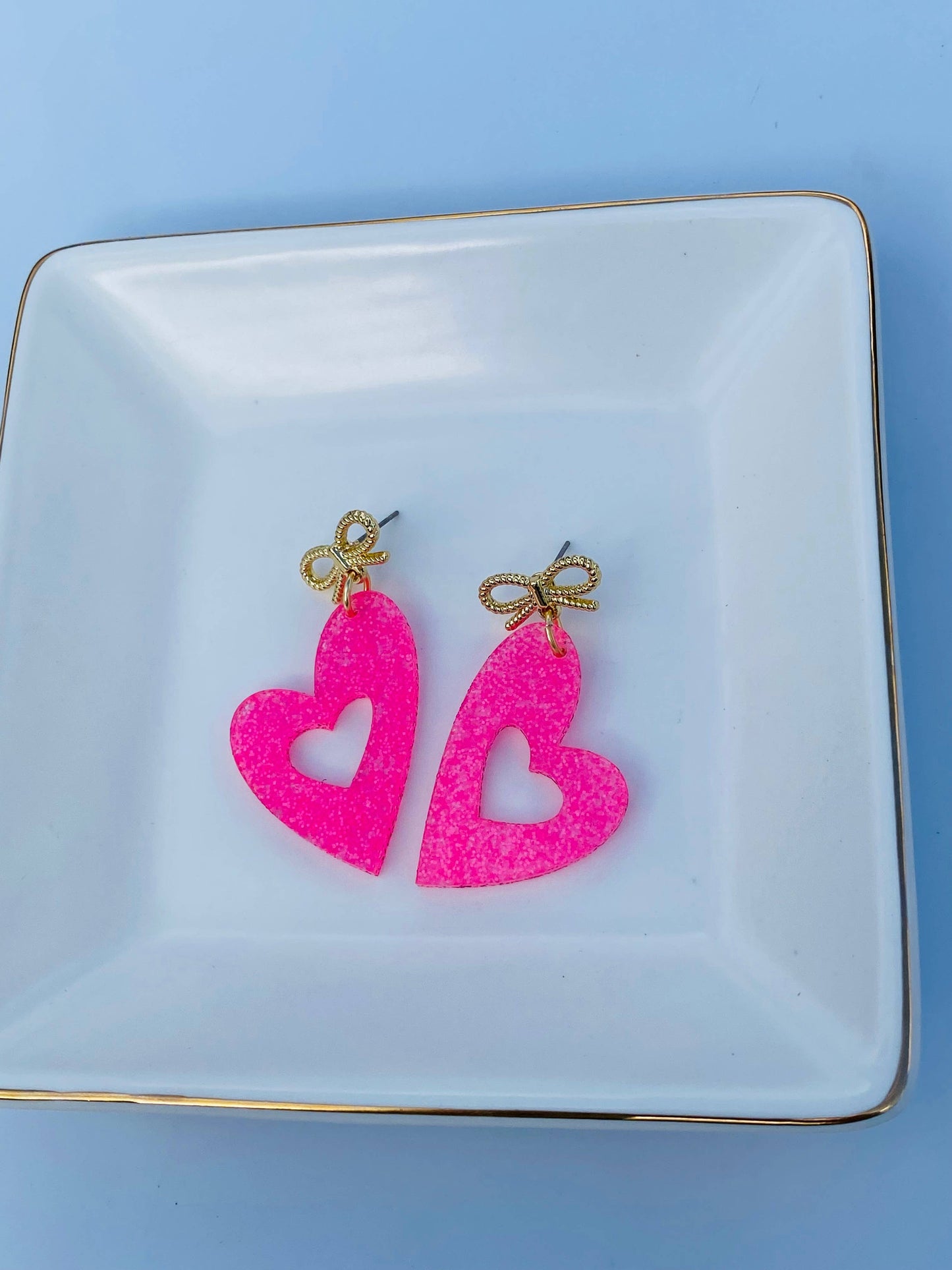 Earrings - Heart w Bow