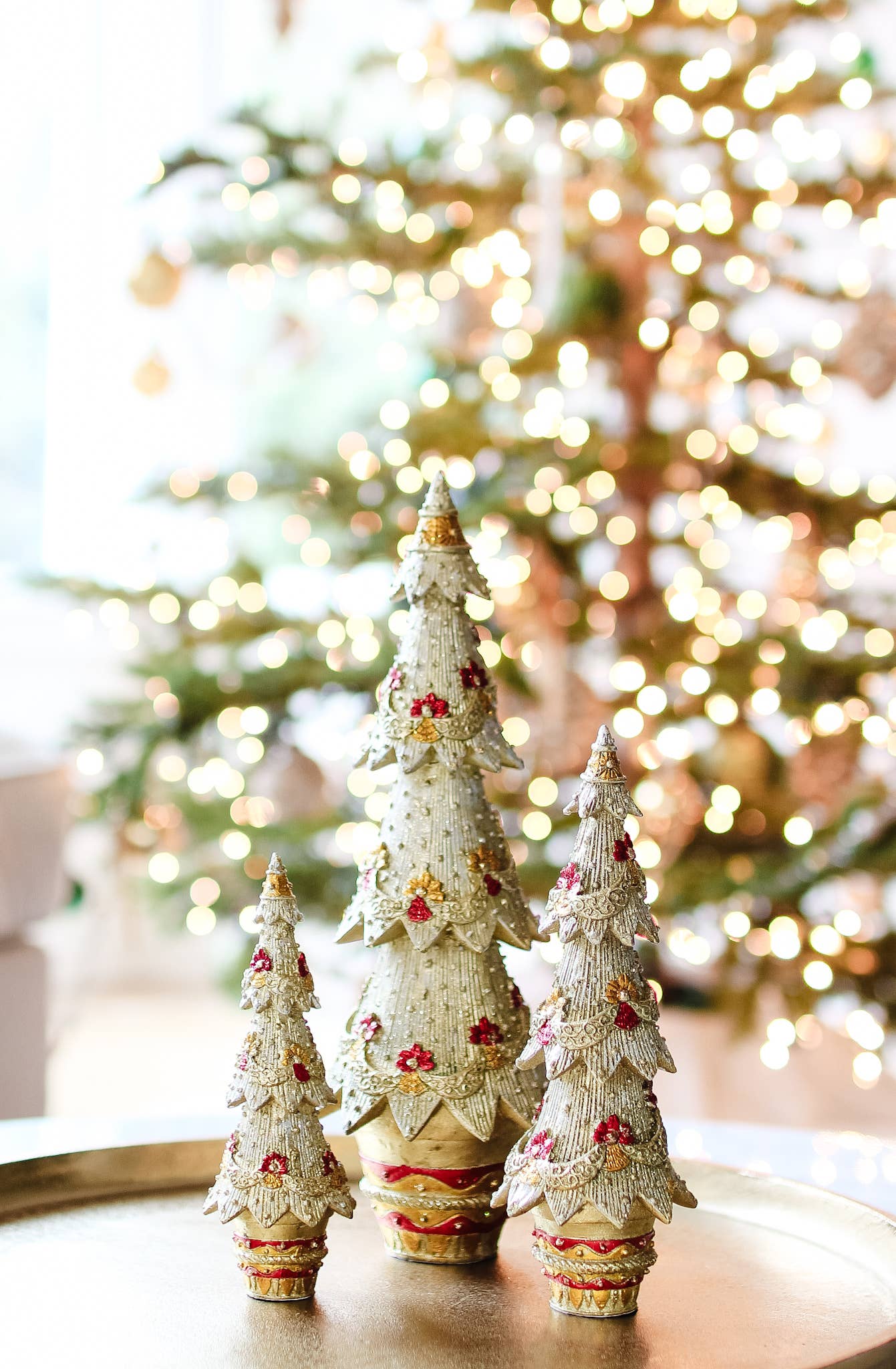 Tree:  Floral Swirly Garland