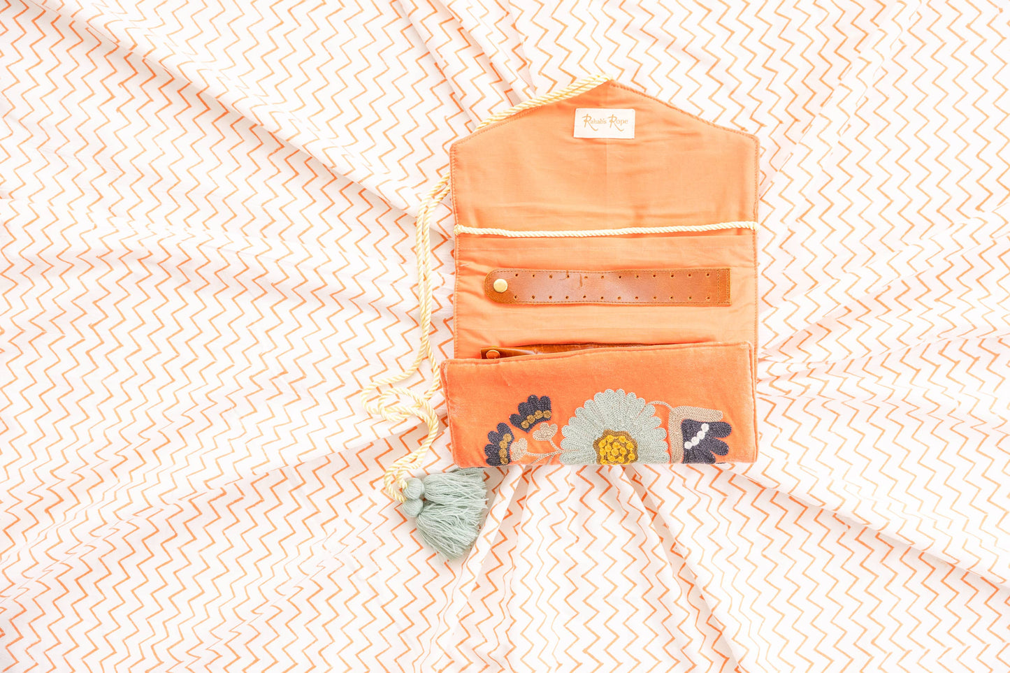 Jewelry Organizer Coral