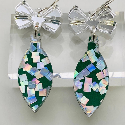 Bauble: Green Pixie Dust 