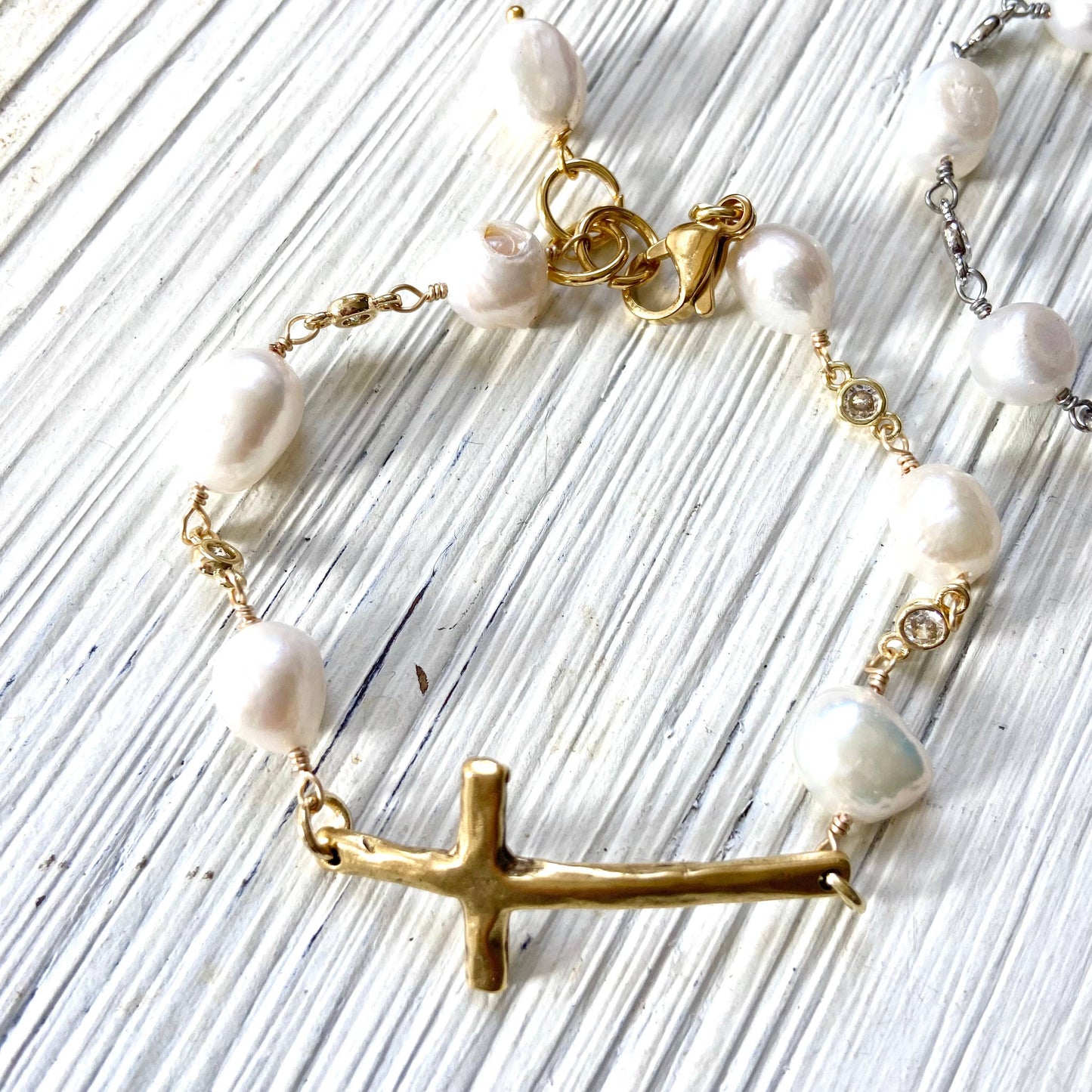Bracelet - Baroque Pearl + Cross