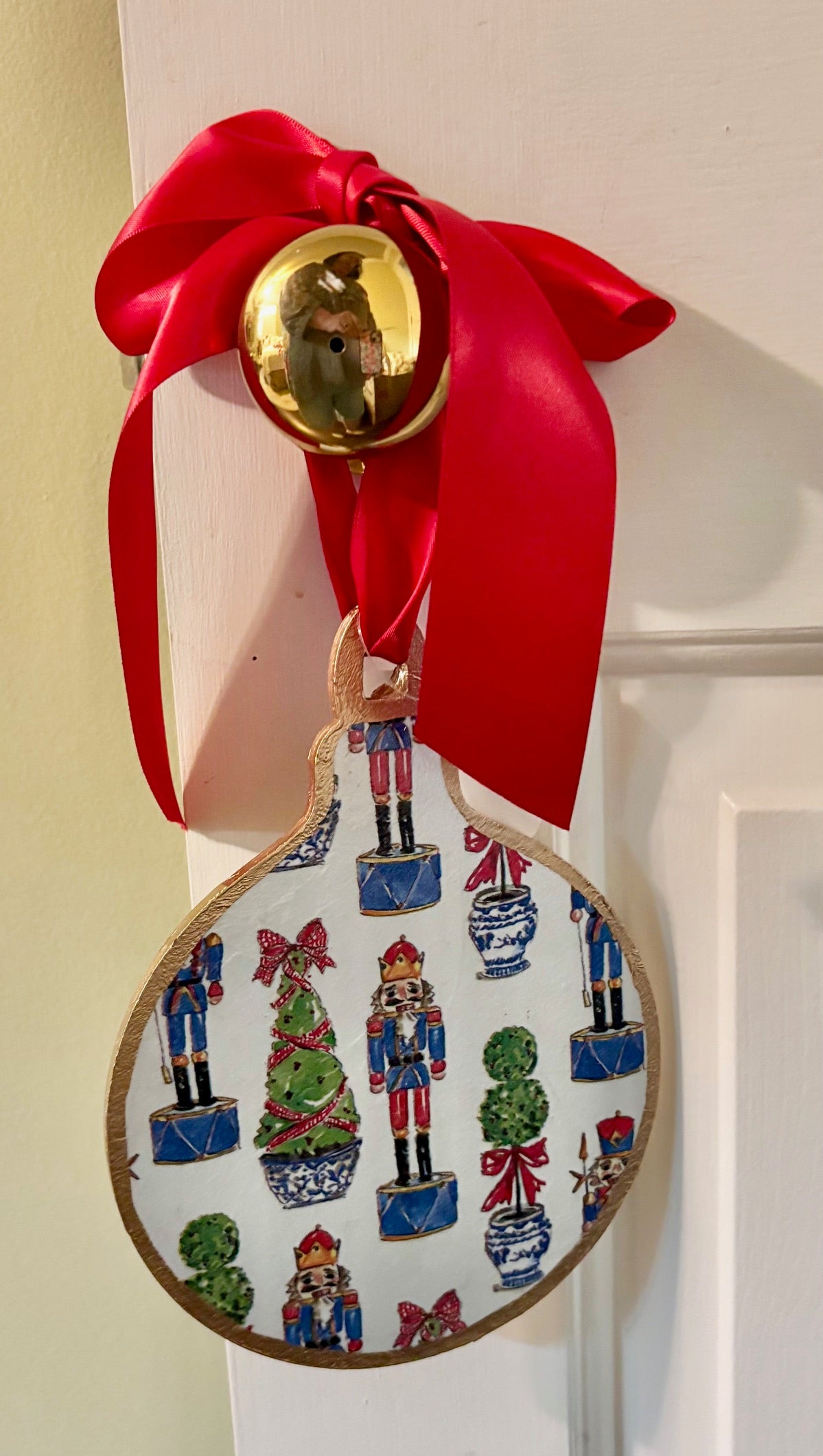 Door Hanger - Chinoiserie Nutcracker 8" Bauble Ornament
