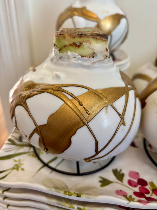 Amaryllis 6 - Red Bloom with Lacquer Gold Drizzle Wax