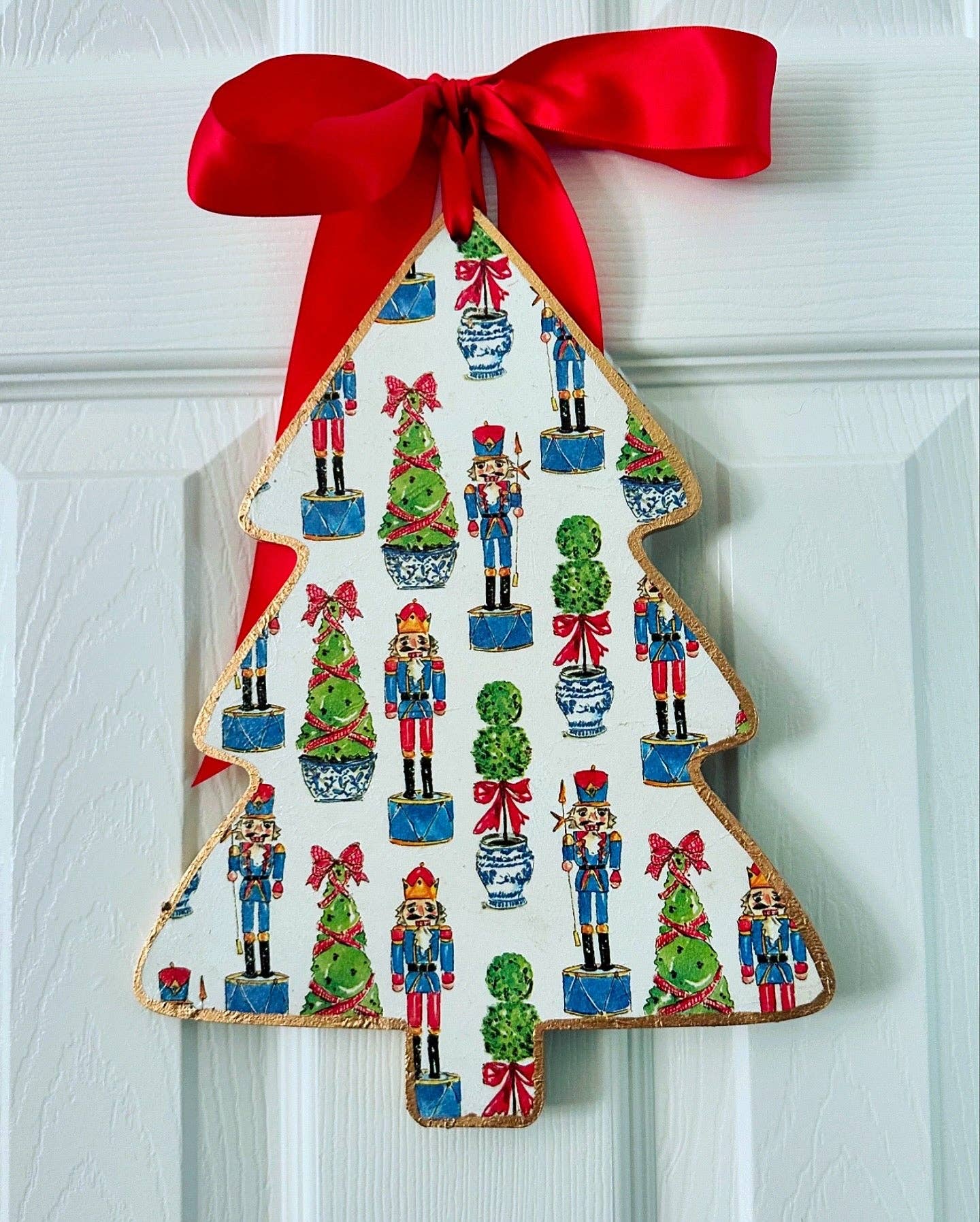 Door Hanger - Chinoiserie Nutcracker 12" Tree