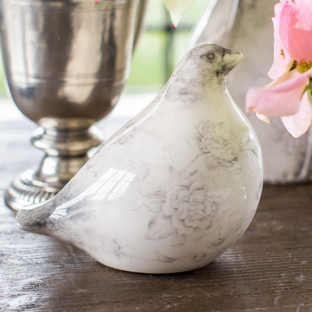 Dove - Giulietta Grey