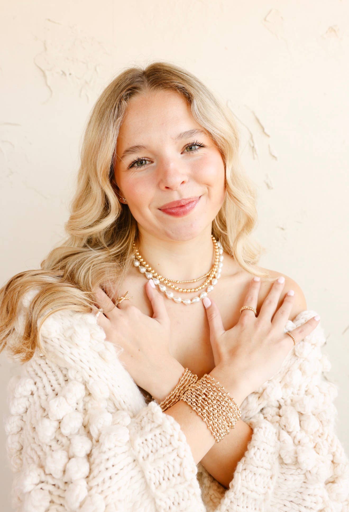 Necklace - Pearl/Gold Saylor