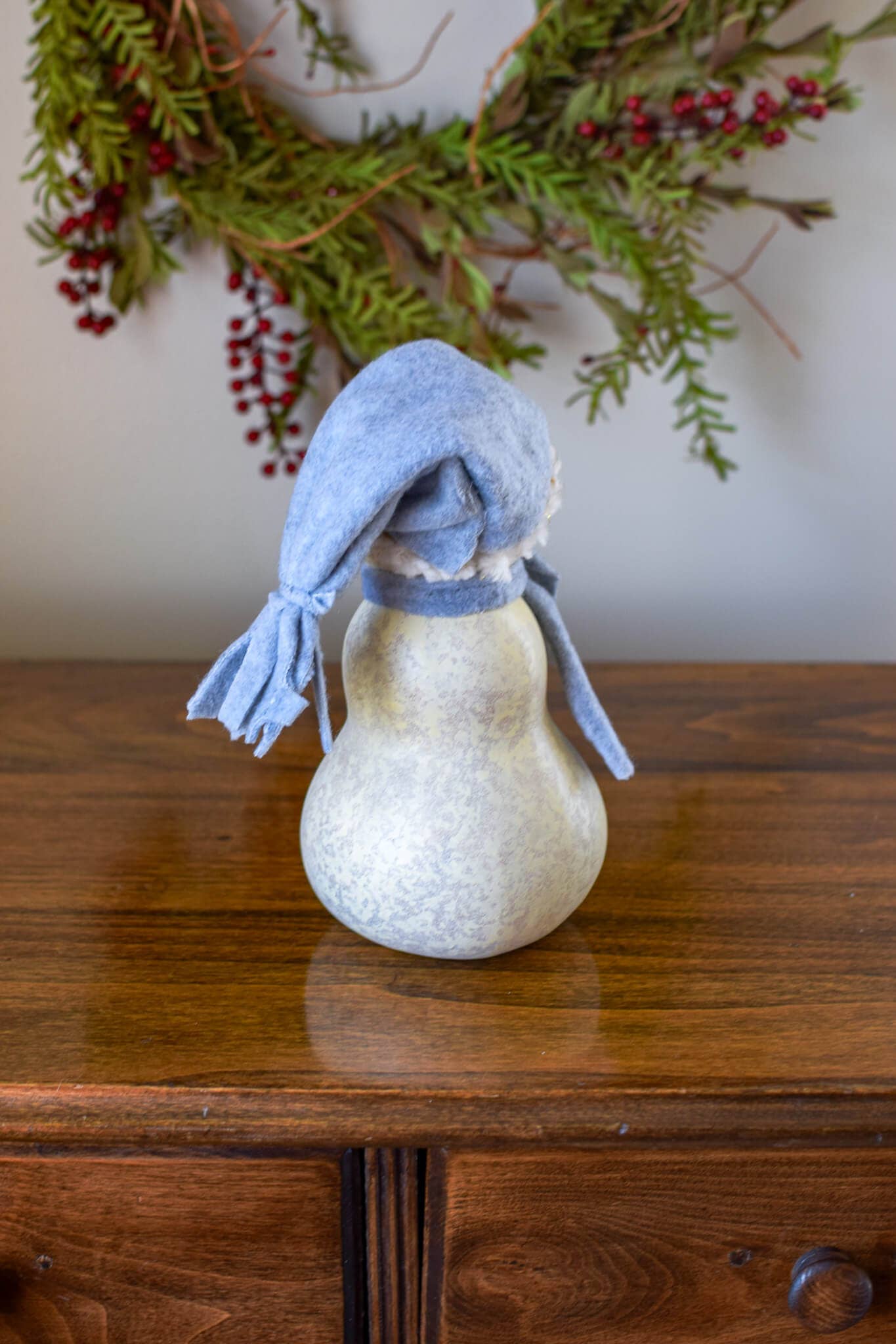 Gourd: Snowman - Mrs. Frostworth